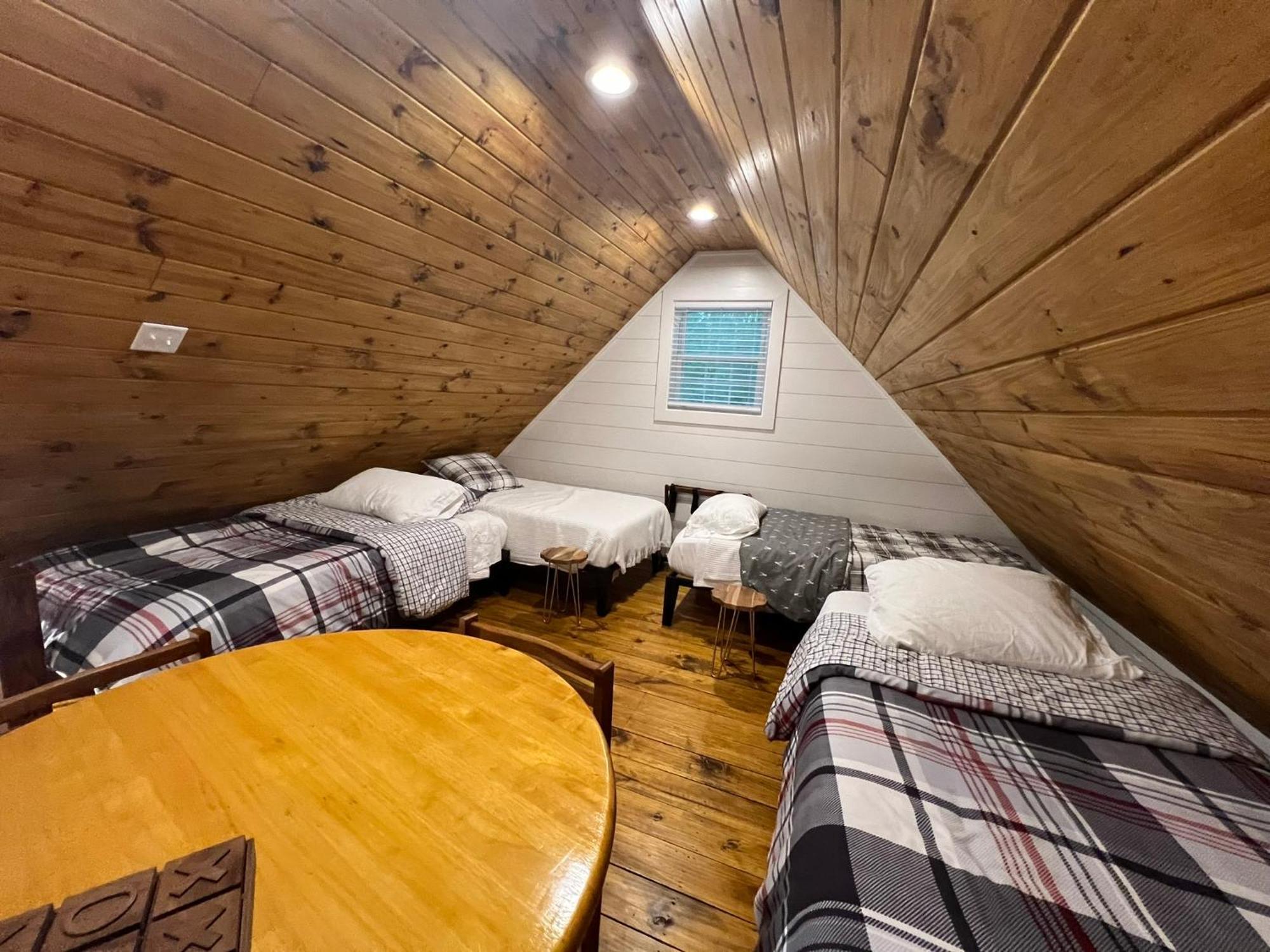 Luxury Cabin With Fishing Pond-Hot Springs Pearcy Exterior photo